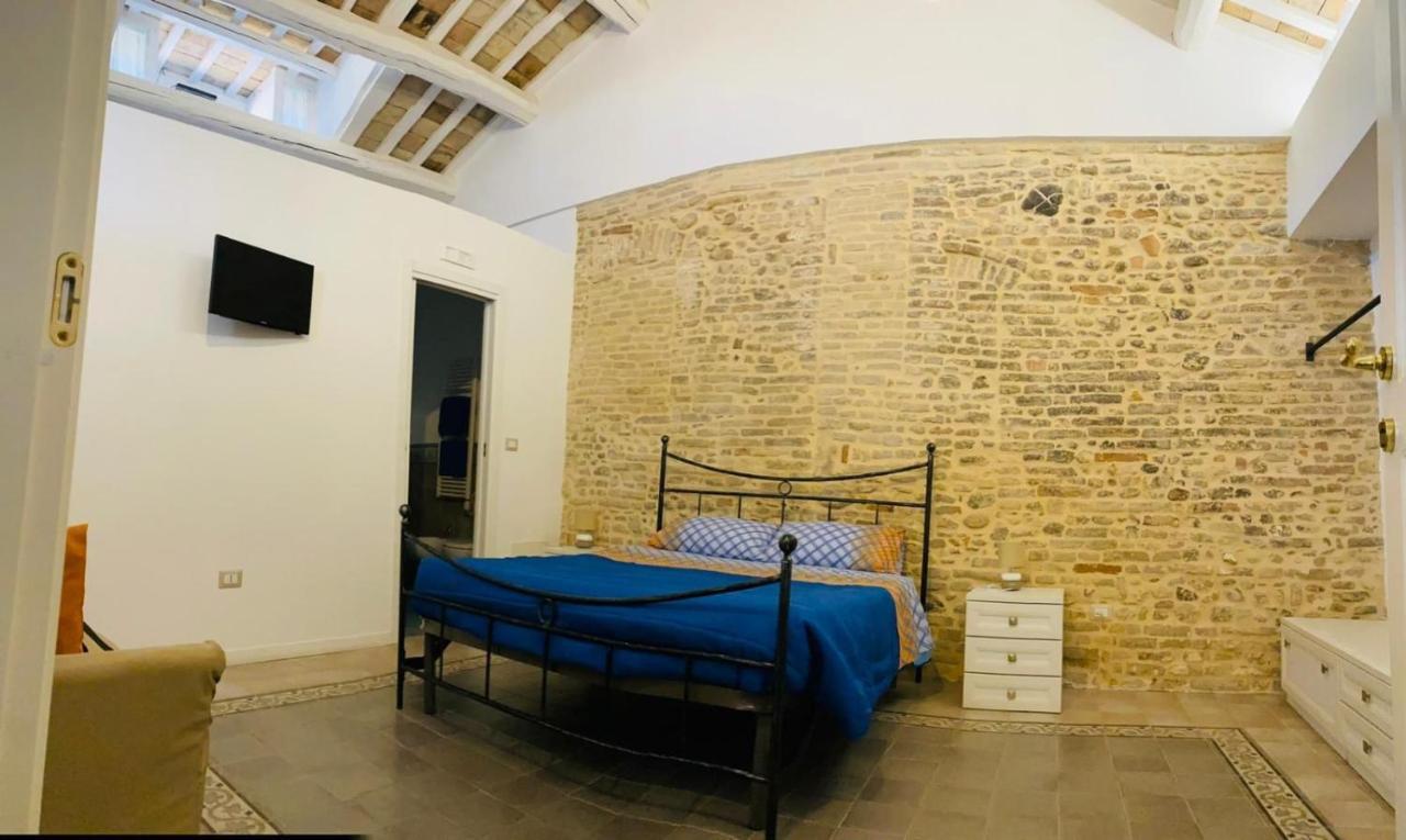 Residenza In Piazzetta Hotel Vasto Luaran gambar